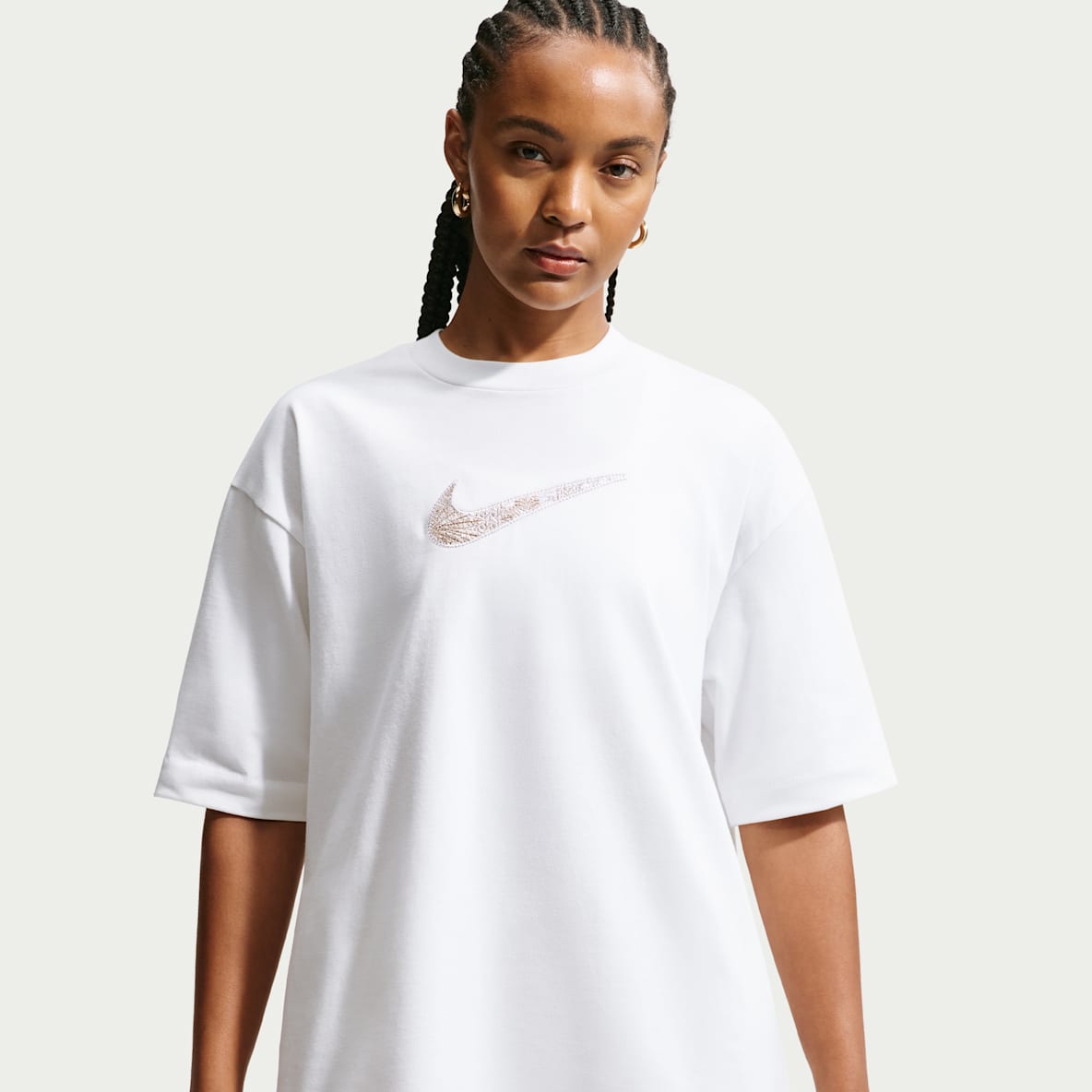 Women's Oversized T-Shirts & Tops. Nike RO